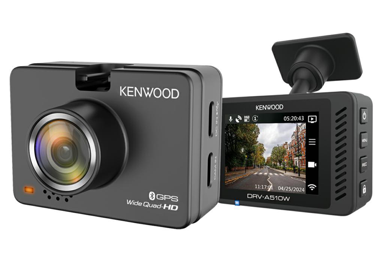 Imagen del producto CAMARA DASHCAM PARA SALPICADERO, PANTALLA LCD DE 2" Y CONEXION INALAMBRICA