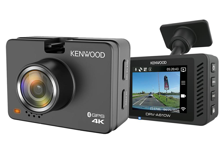 Imagen del producto CAMARA DASHCAM PARA SALPICADERO, PANTALLA LCD DE 2" Y CONEXION INALAMBRICA